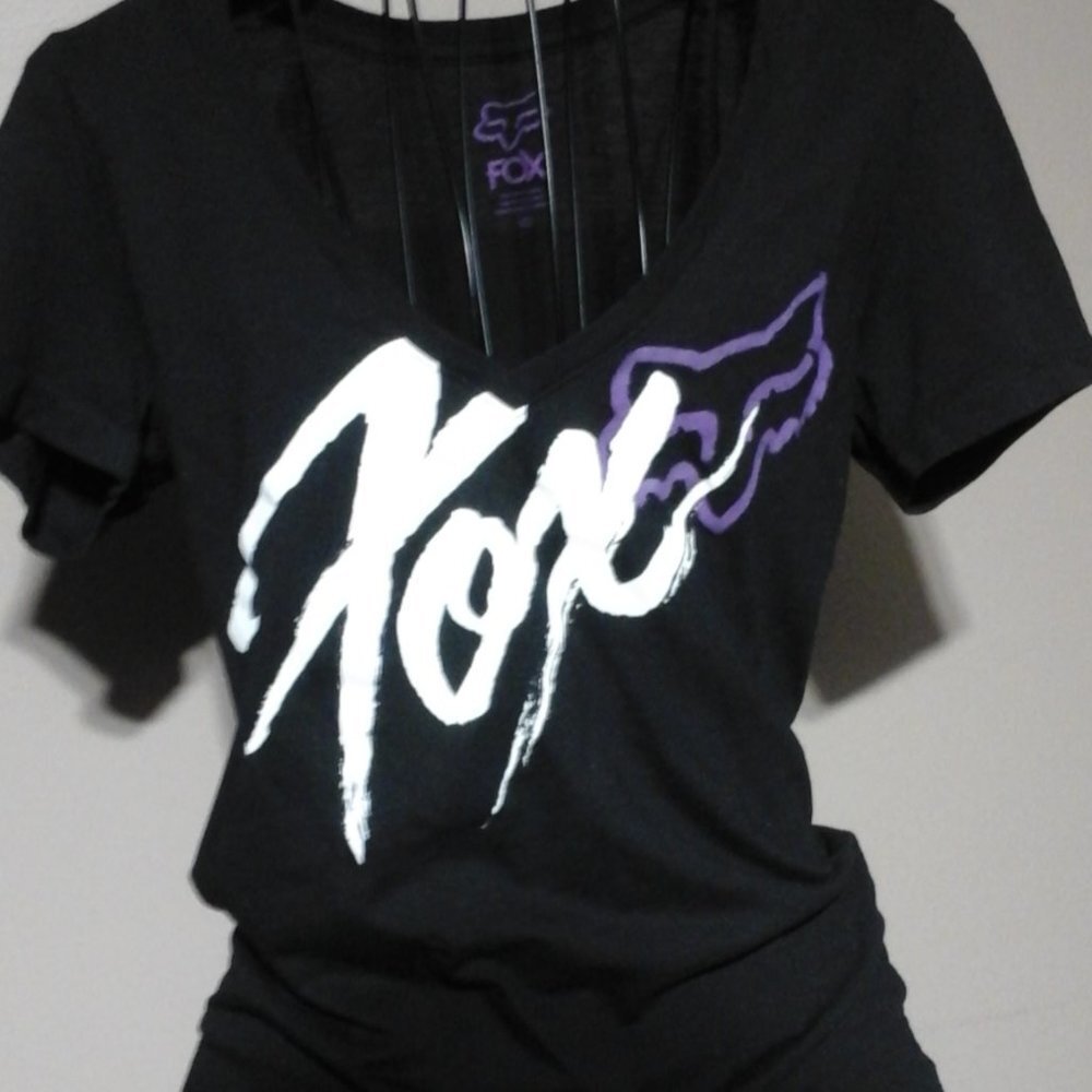 Women Fox’s t-shirt​​ - Picture 2 of 5